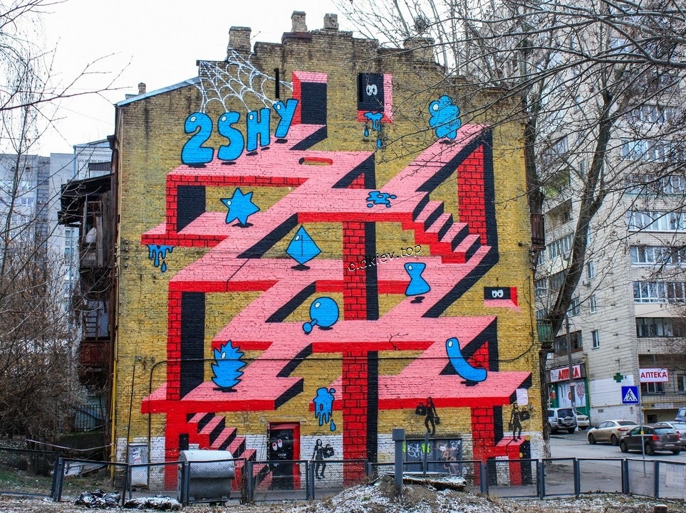  32