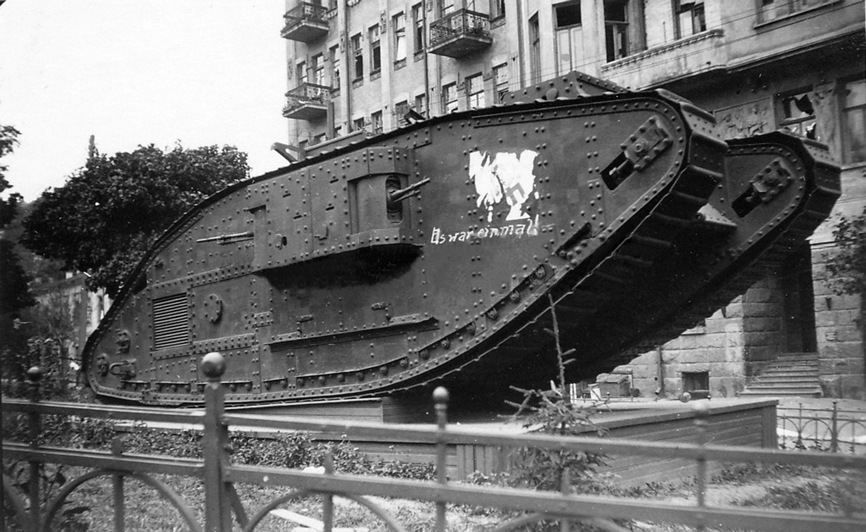       1941-45.