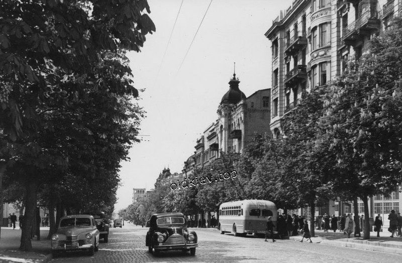 Киев. Большая Житомирская и Сечевых стрельцов (бывш. Артема)