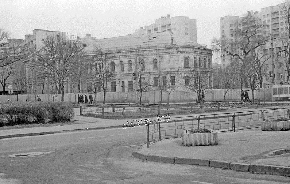 Киев. Московская ул.
