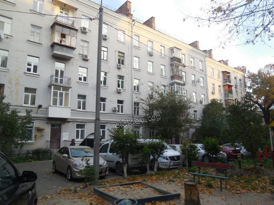  , 19