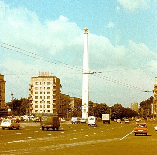 Площадь Победы (Евбаз)