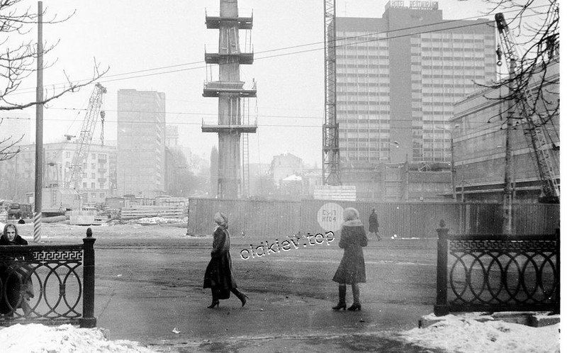 Площадь Победы (Евбаз)