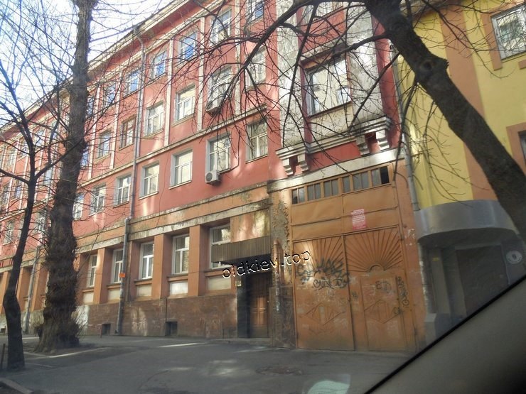 Киев. ул. Павловская