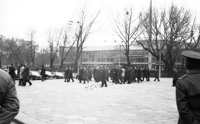 Киев. пл. Славы