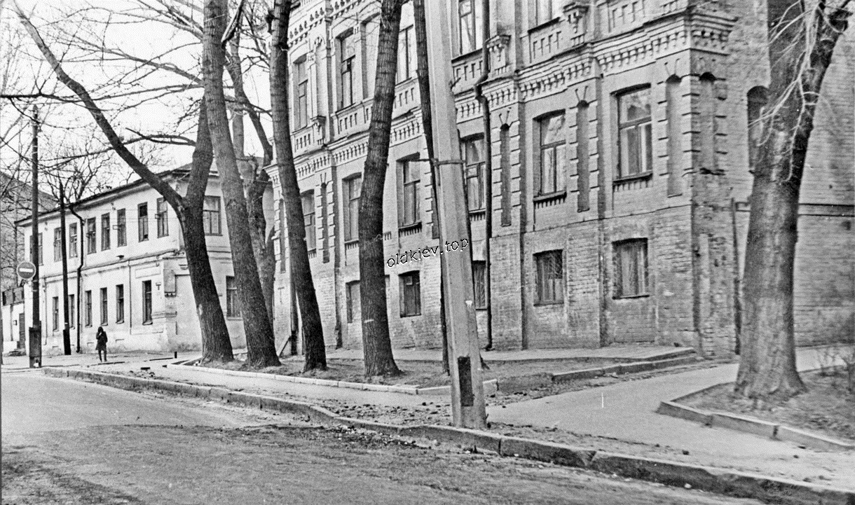 Киев. ул. Воровского