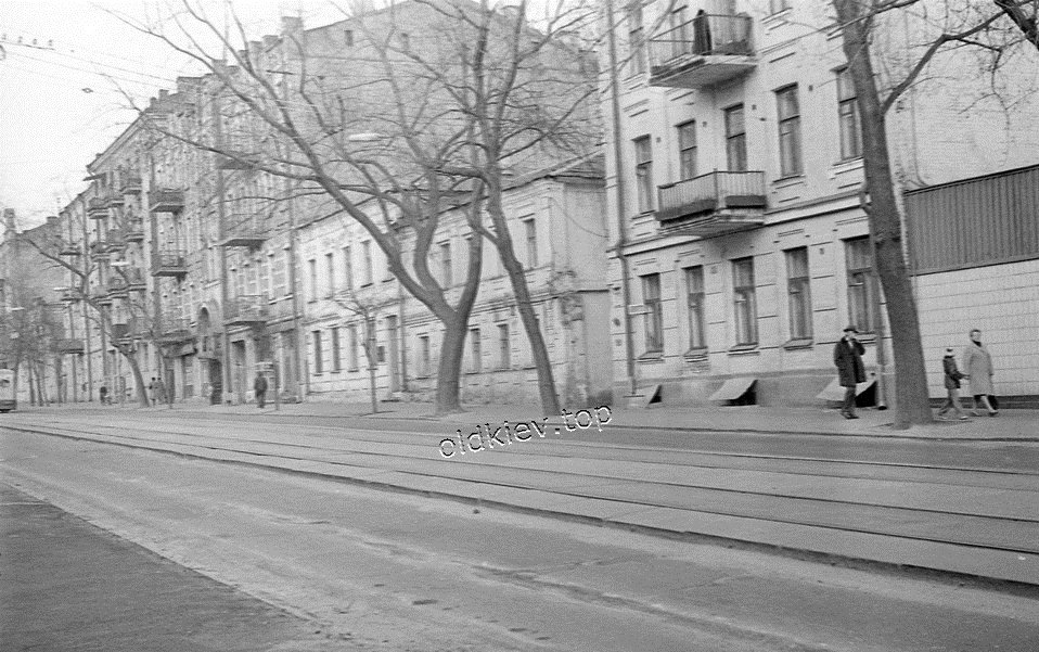 Киев. ул. Воровского
