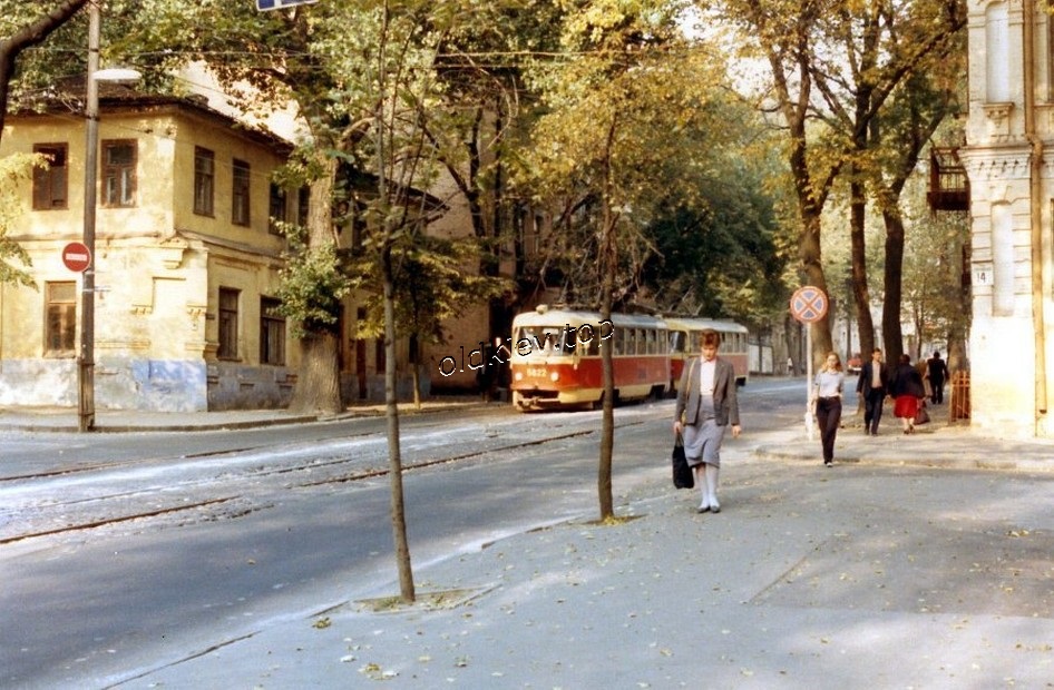 Киев. ул. Воровского