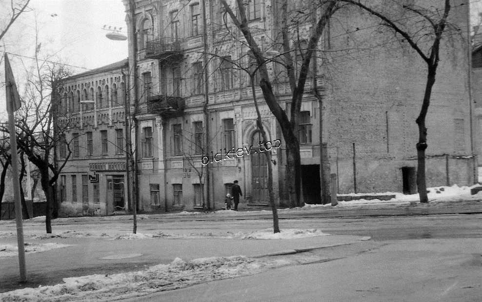Киев. ул. Воровского