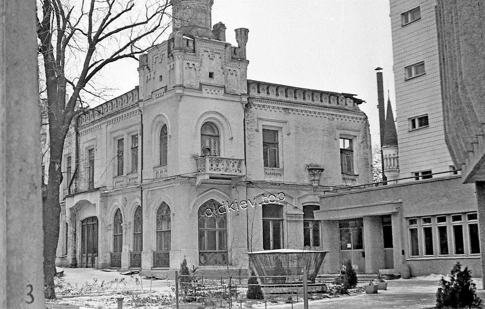 Киев. ул. Воровского