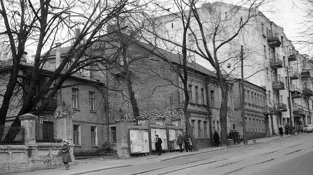 Киев. ул. Воровского