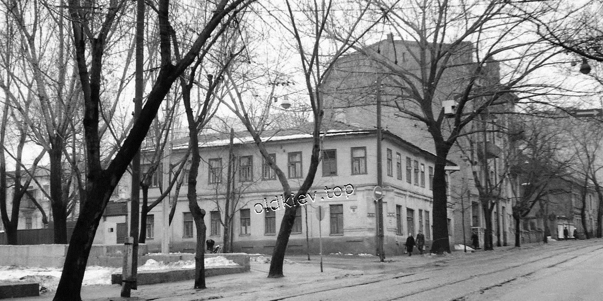 Киев. ул. Воровского