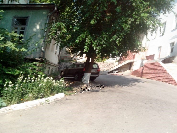 Киев. ул. Воровского