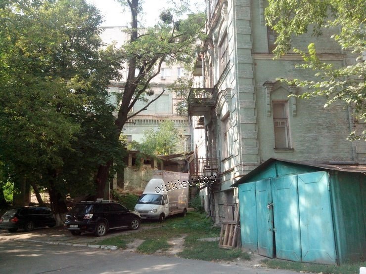 Киев. ул. Воровского