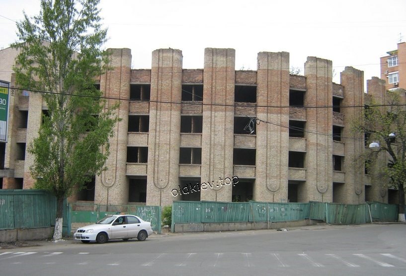 Киев. ул. Воровского