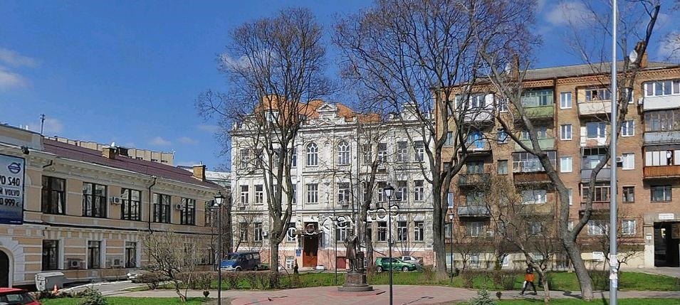 Киев. ул. Воровского