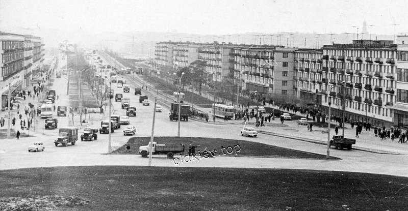 Киев. Проспект воссоединения