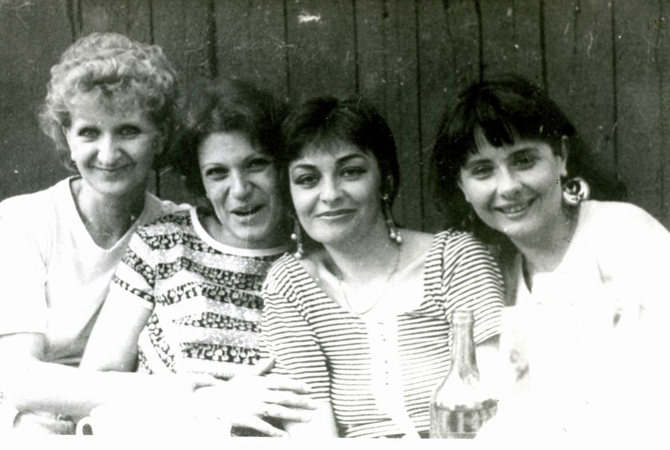 ���� �������